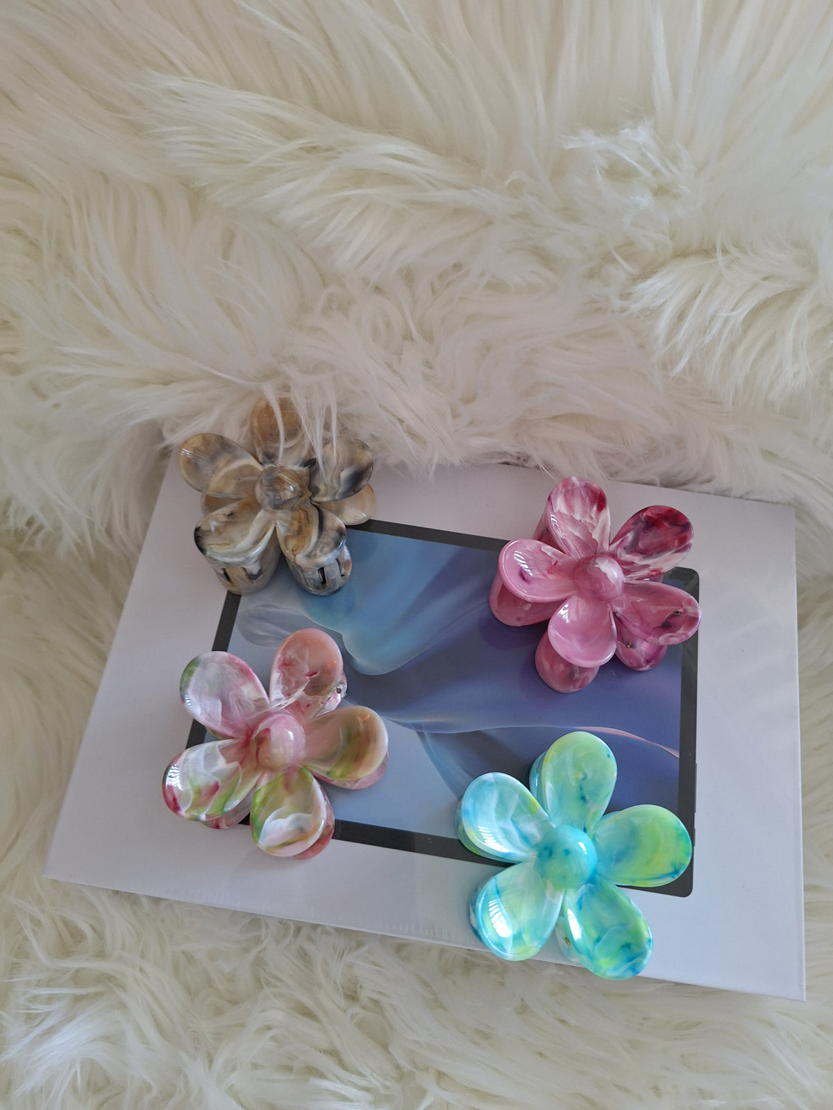 SingleFlower hair clip