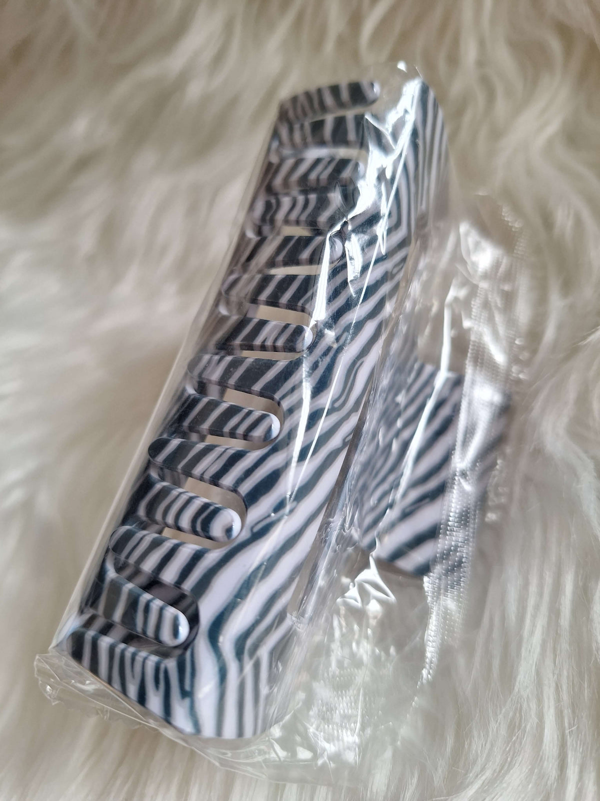 Large Square Zebra Stripe Hair Claw